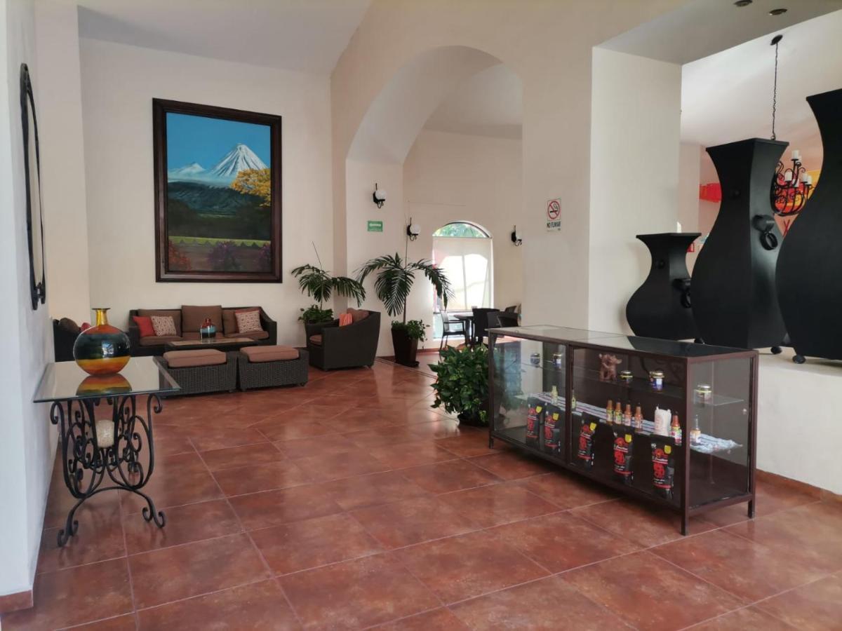 Concierge Plaza La Villa Colima Extérieur photo