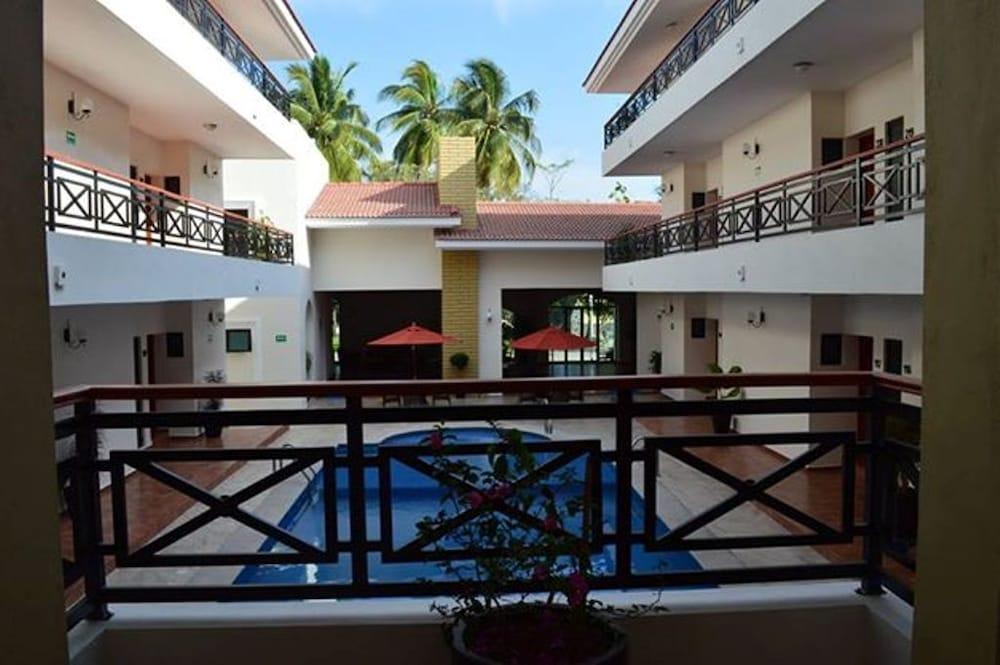 Concierge Plaza La Villa Colima Extérieur photo