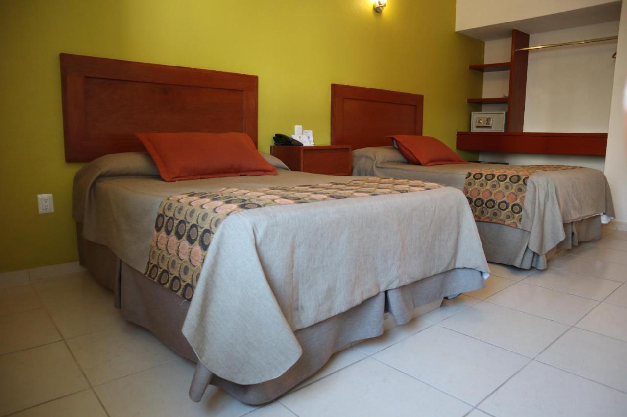 Concierge Plaza La Villa Colima Extérieur photo