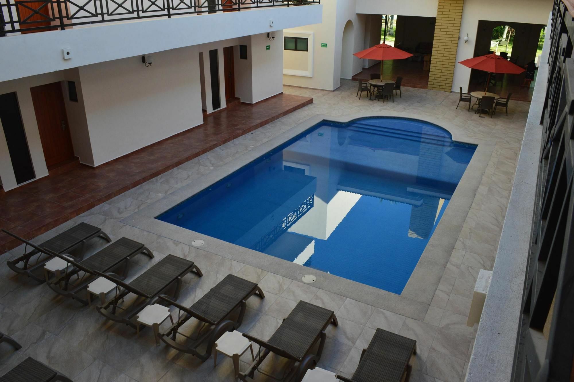Concierge Plaza La Villa Colima Extérieur photo