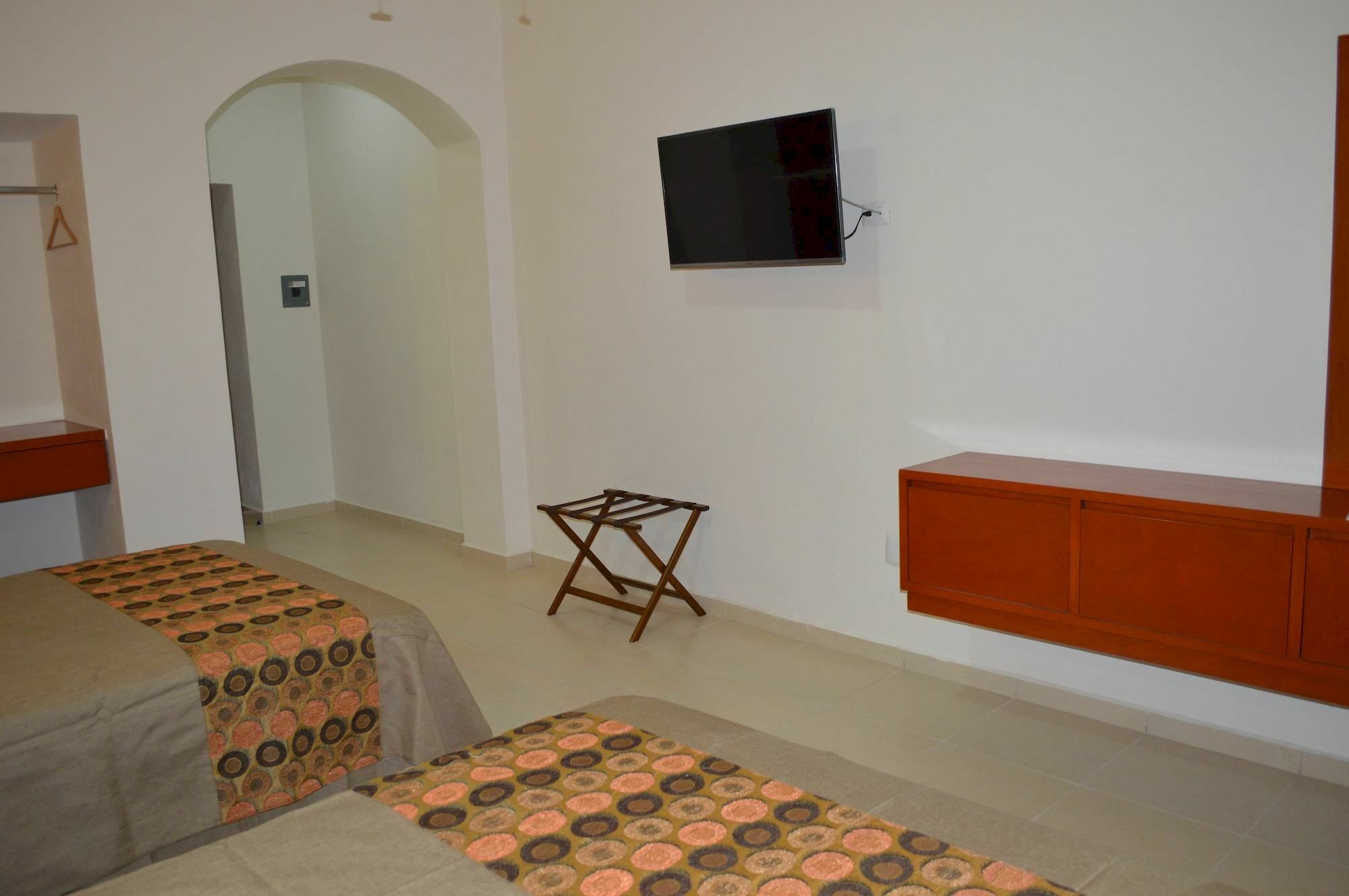 Concierge Plaza La Villa Colima Extérieur photo