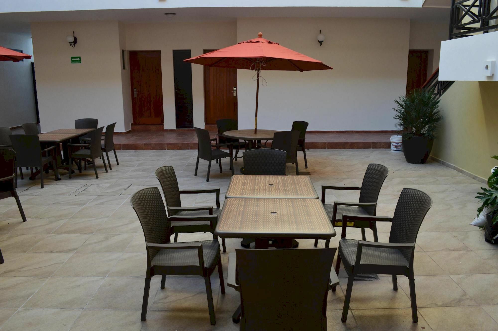 Concierge Plaza La Villa Colima Extérieur photo